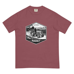 The Tractor Mugs Store Brick / S Massey Ferguson 135 OLD SCHOOL MASSEY Moose | Unisex Premium T-shirt Quality Farmers Merch