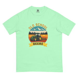 The Tractor Mugs Store Island Reef / S John Deere 3350 OLD SCHOOL DEERE Outdoor | Unisex Premium T-shirt Quality Farmers Merch