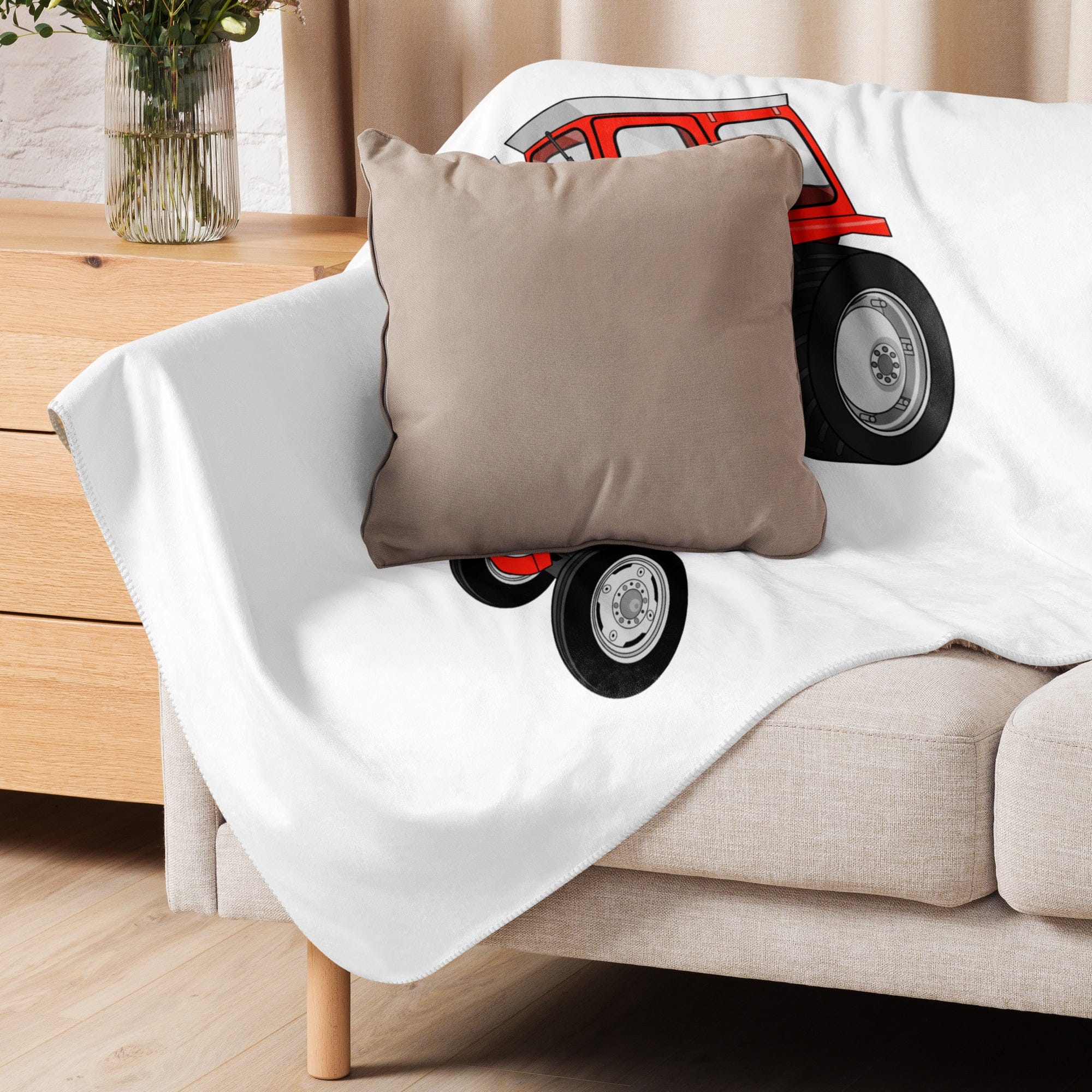 The Tractor Mugs Store Massey Ferguson 135 | Sherpa blanket Quality Farmers Merch